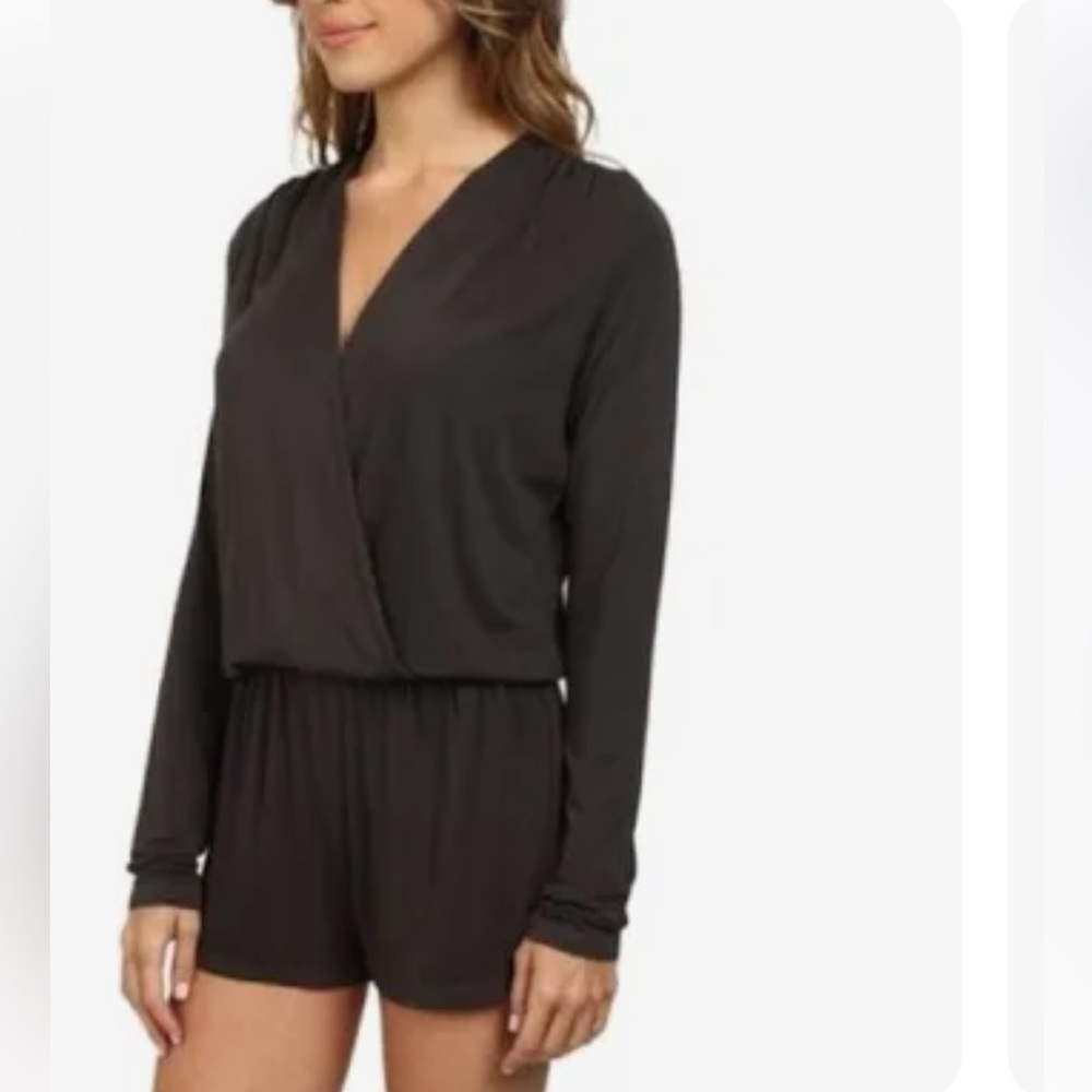 Young Fabulous & Broke dark gray romper long sleeves Sz M